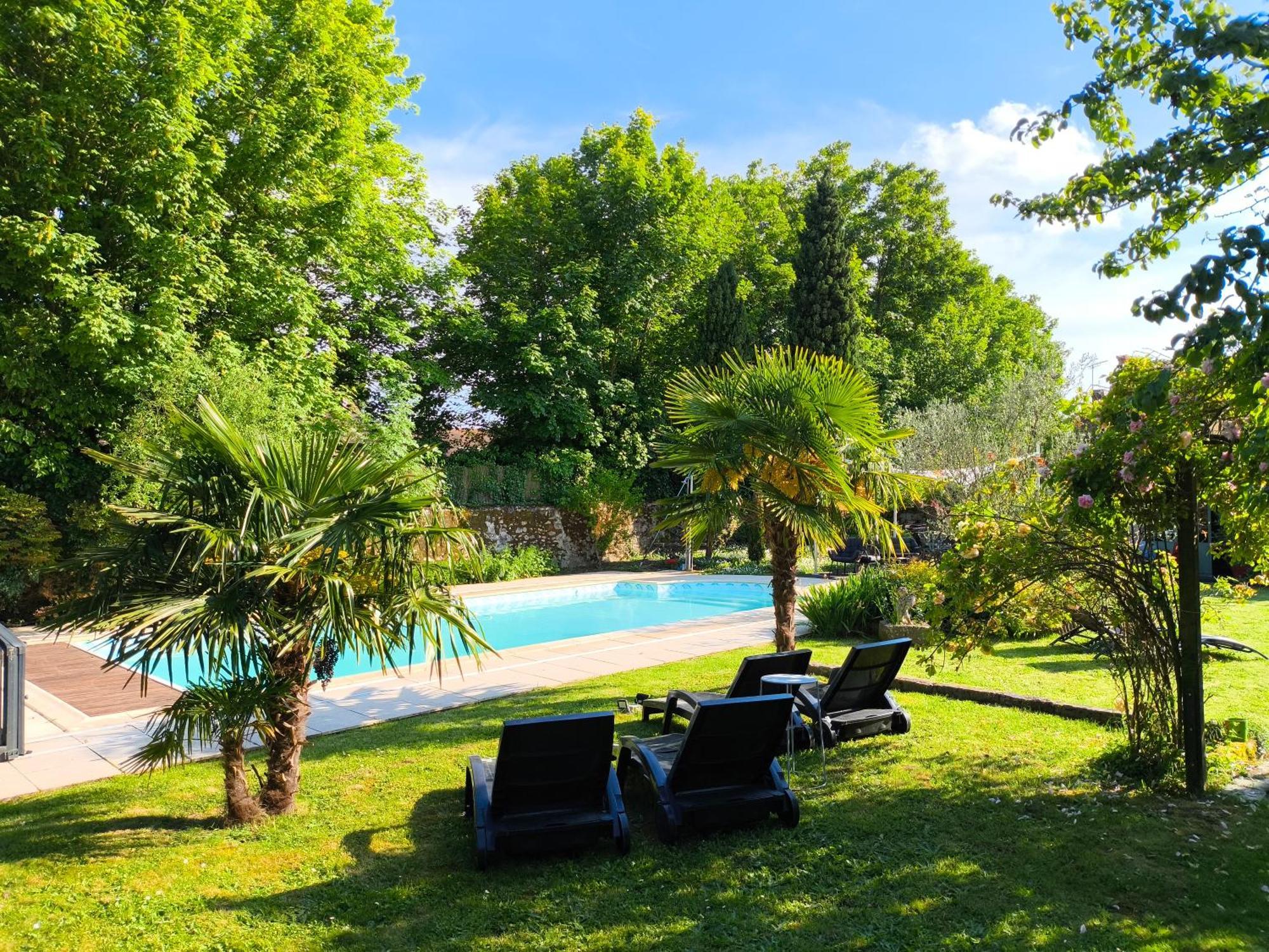 Hotel La Closerie Dauvilliers Roinville  Exterior foto